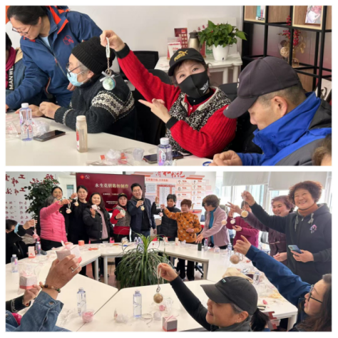 （3.24）永生花里映初心 先锋课堂传温情——第四党支部开展社区匠心服务463.png