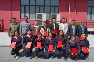 (4.11)我校举行2024-2025学年第二学期4月升旗仪式429.png (4.11)我校举行2024-2025学年第二学期4月升旗仪式429.png