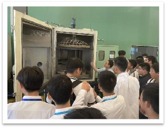 10.22机电、工业机器人新生专业认知  沉浸式感受智能制造魅力1032.png