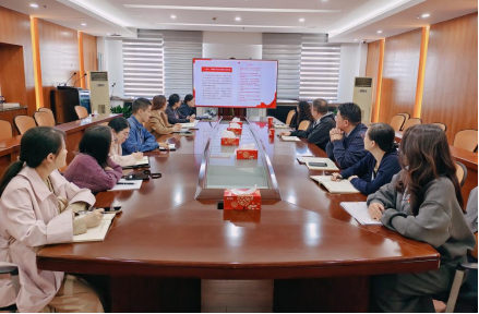 11.6 第一党支部召开10月组织生活98.png