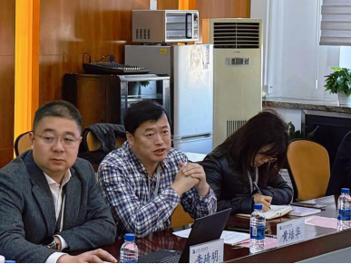 1.14 简讯“医教携手·育心同行”合作研讨会暨签约仪式424.png