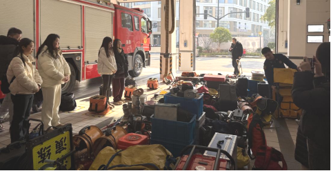 第二党支部、第六党支部联合开展消防站主题党日活动+285.png 第二党支部、第六党支部联合开展消防站主题党日活动+285.png