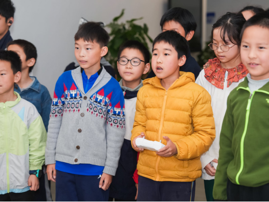 5.18 遇见未来的自己——上海市工业技术学校开展2026年上海市学生职业体验日活动 (1)2237.png 5.18 遇见未来的自己——上海市工业技术学校开展2026年上海市学生职业体验日活动 (1)2237.png