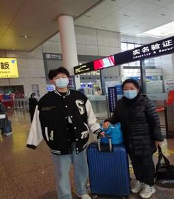 clip_image004.jpg 说明: C:\Users\susee\AppData\Local\Temp\WeChat Files\efefb97781ace2815c6583bb1c99945.jpg